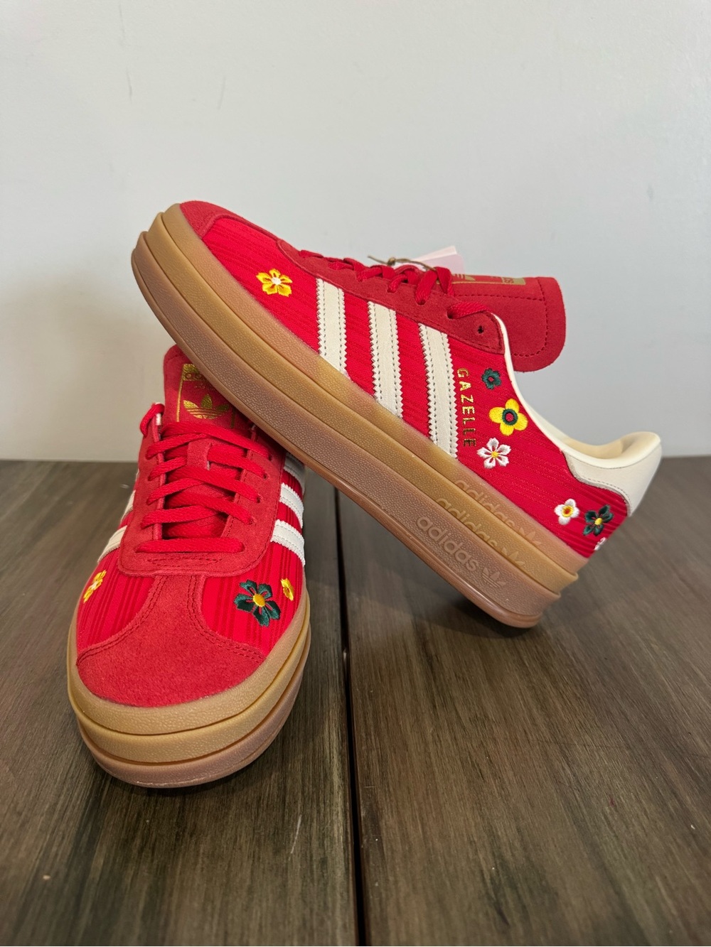 ADIDAS GAZELLE BOLD BETTER SCARLET OFF WHITE YELLOW WOMEN SHOES - Picture 8 of 10